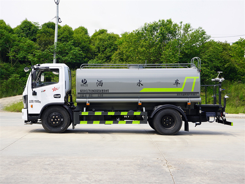 �|�L(f��ng)������9.3����ˮ܇-�|�L(f��ng)ȫ��156ƥ�R����ˮ܇