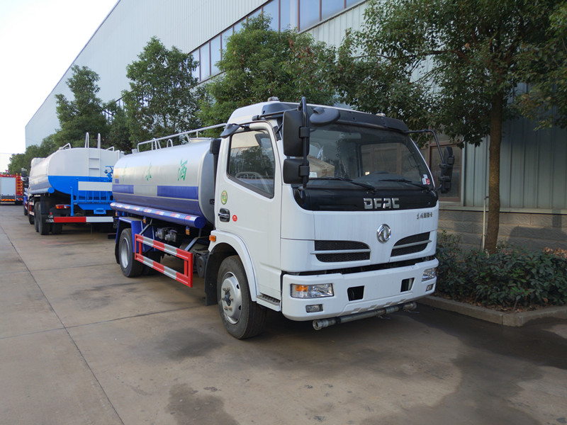 ��ˮ܇����ˮ܇�N�ۏS�҃r�񣬖|�L��ˮ܇�S��ֱ�N��������ˮ܇���޹�˾