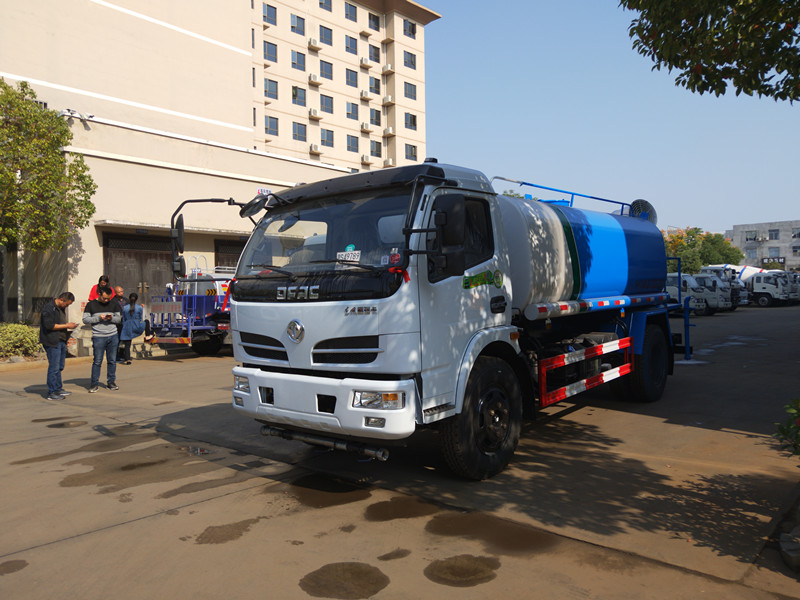 ��ˮ܇�r�񣬖|�L��ˮ܇�r��5����ˮ܇�r�񣬳���������܇�ɷ����޹�˾