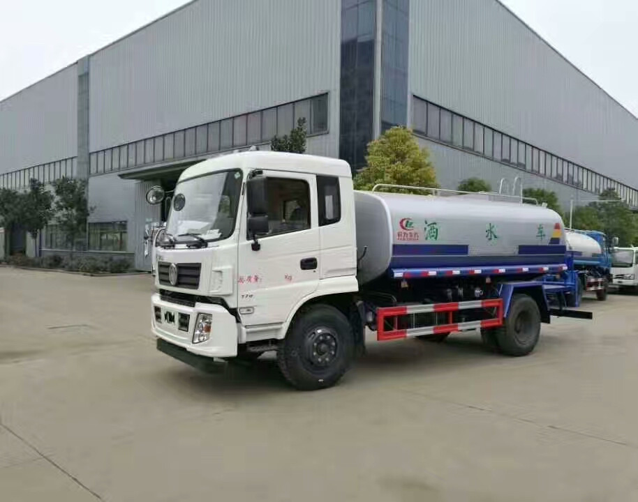 12����ˮ܇(ch��)�S�҃r(ji��)�񣬖|�L(f��ng)12����ˮ܇(ch��)�N(xi��o)������