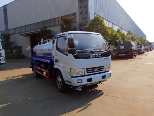 園林灑水車(chē) 園林灑水車(chē)