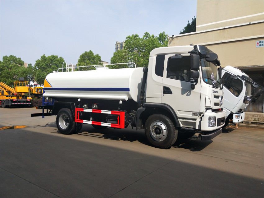 �����О�ˮ܇�N���������О�ˮ܇�S���N���������О�ˮ܇�S��ֱ�N��؛������