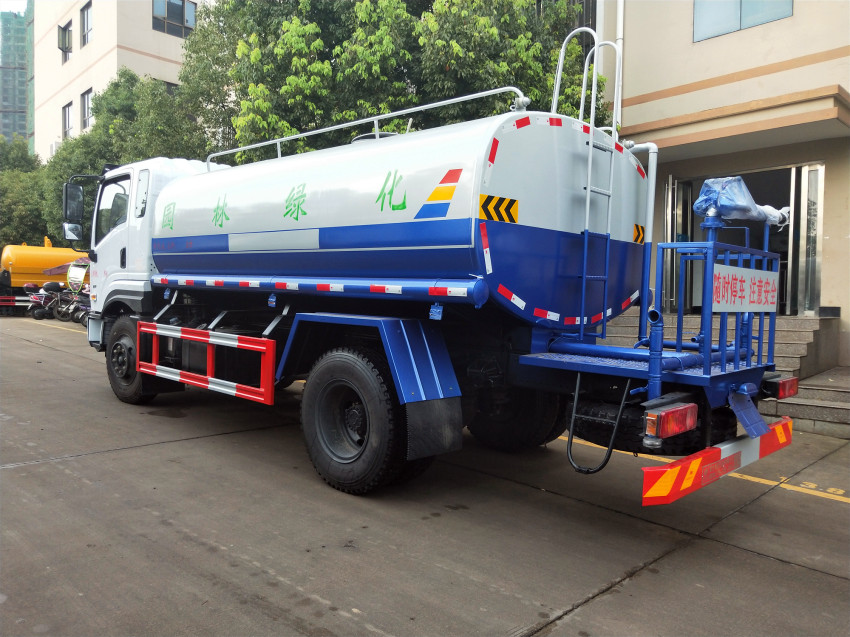 東風D1灑水車12噸圖片展示 東風D1灑水車12噸圖片展示
