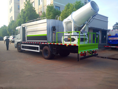 �����О�ˮ܇�N�� �|�L���\15����ˮ܇����˹180�R��