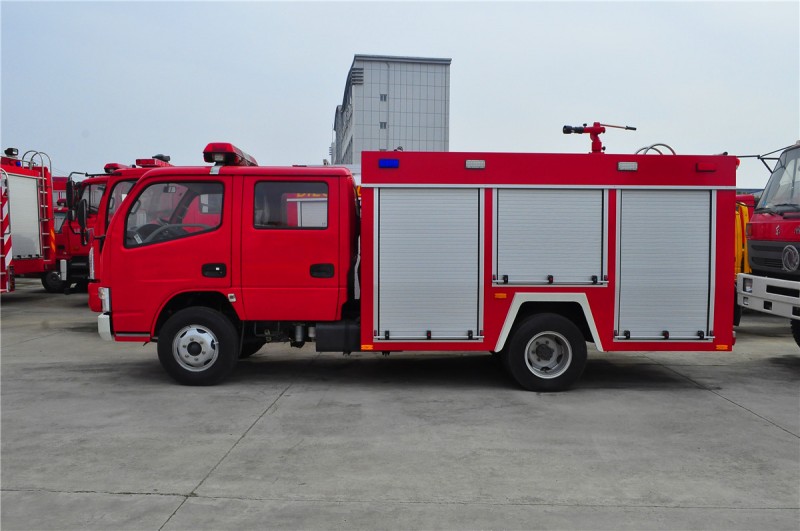 �|�L(f��ng)�P����2.5-3��ˮ������܇(ch��)-3������܇(ch��)