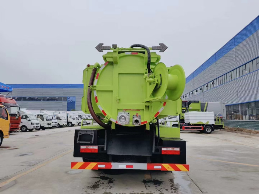 清洗吸污車 清洗吸污車