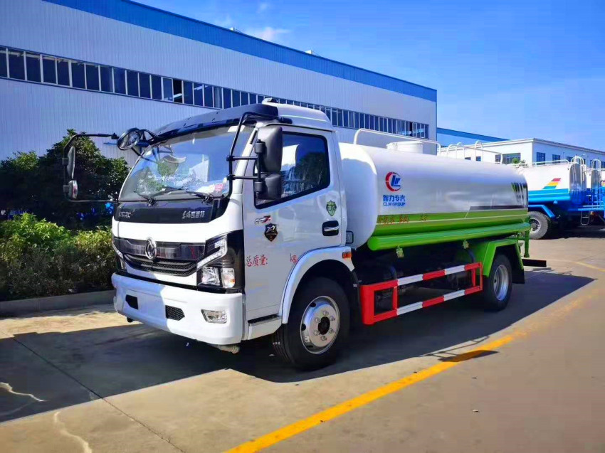 東風(fēng)8噸灑水車 東風(fēng)8噸灑水車