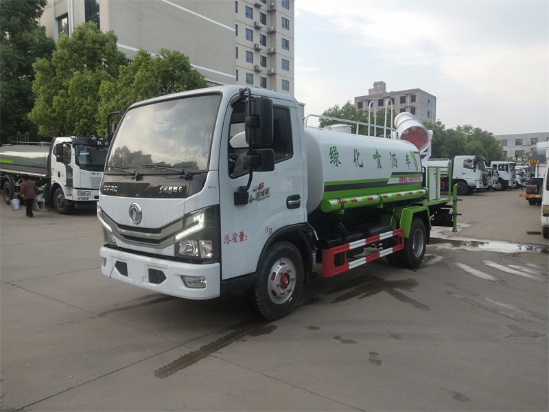 5噸灑水車 5噸灑水車