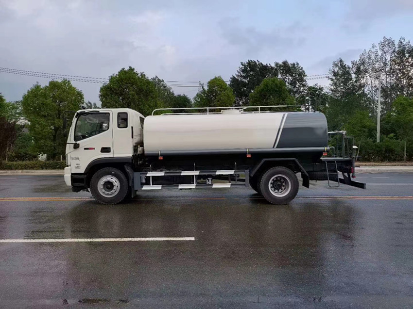 12�������F��܇