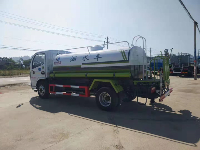 藍(lán)牌灑水車 藍(lán)牌灑水車