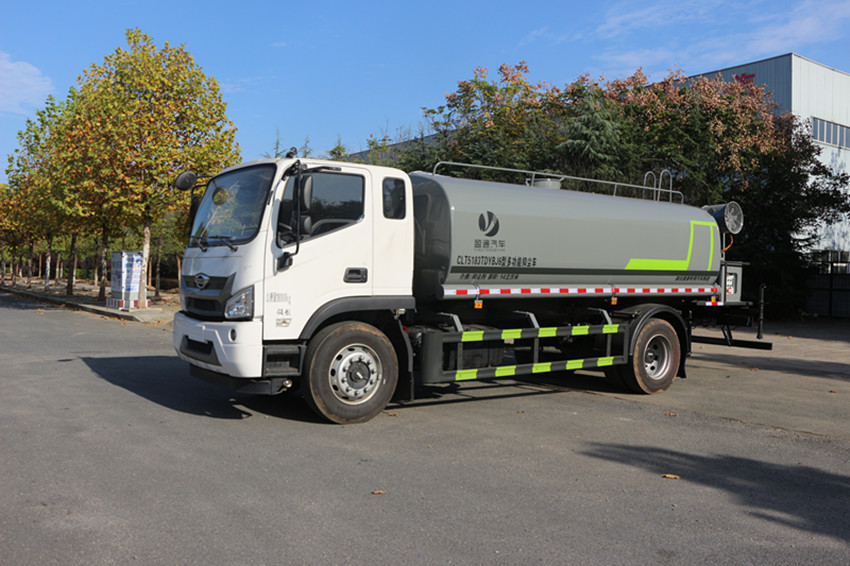 多功能灑水車(chē) 多功能灑水車(chē)