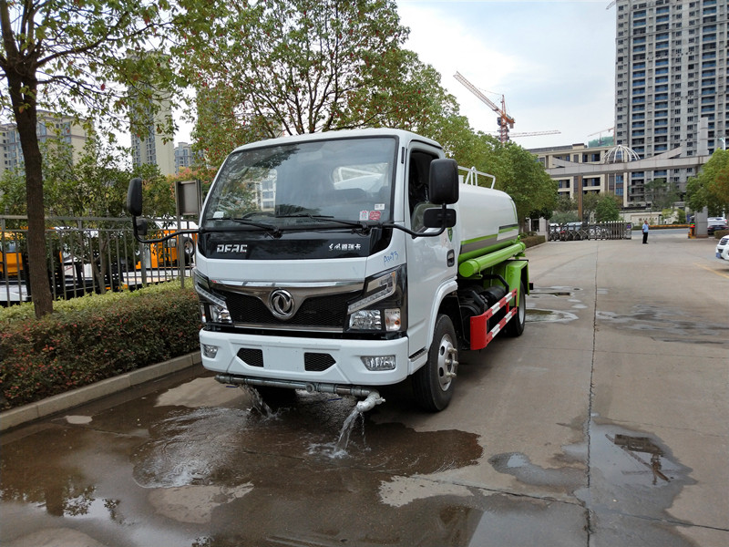 一個灑水車多少錢一輛 一個灑水車多少錢一輛