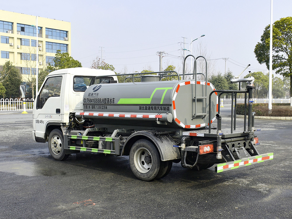 ����С���{�ƞ�ˮ܇-С��2.7���{�ƞ�ˮ܇