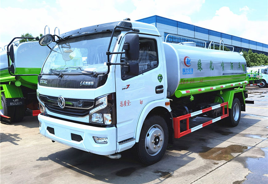 東風凱普特灑水車圖片