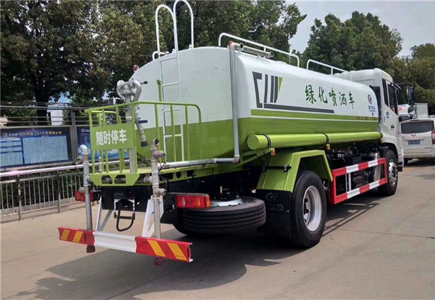 東風(fēng)天錦12噸灑水車(chē)